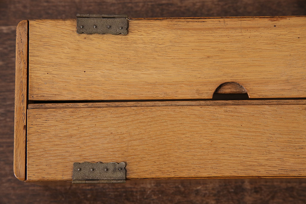 昭和レトロ　ナラ材　黒檀製そろばん付きの珍しい小物入れ(木箱、小物収納、算盤)(R-047636)