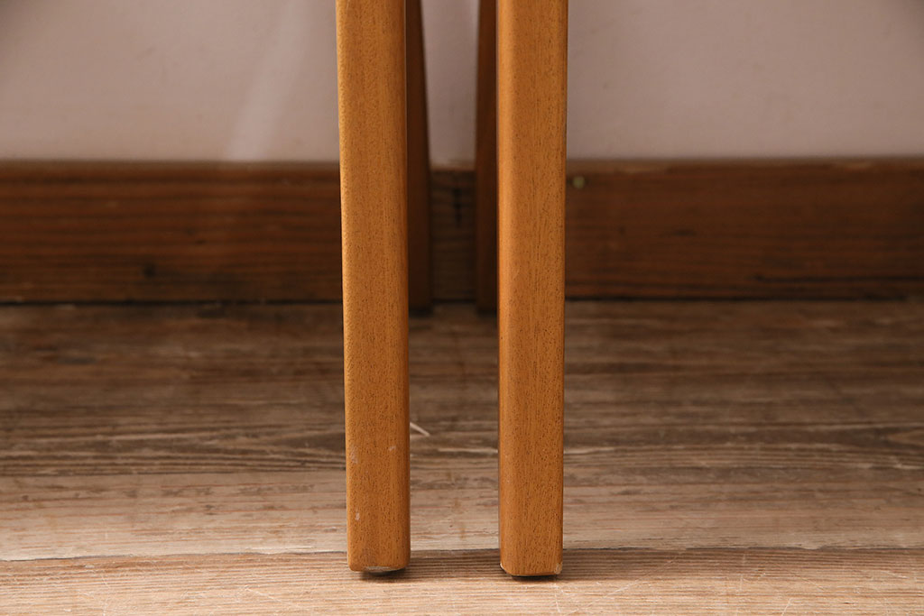イギリスヴィンテージ　チーク材　温もり溢れるダイニング作りにおすすめのチェア4脚セット(ダイニングチェア、椅子、ビンテージ)(R-047702)