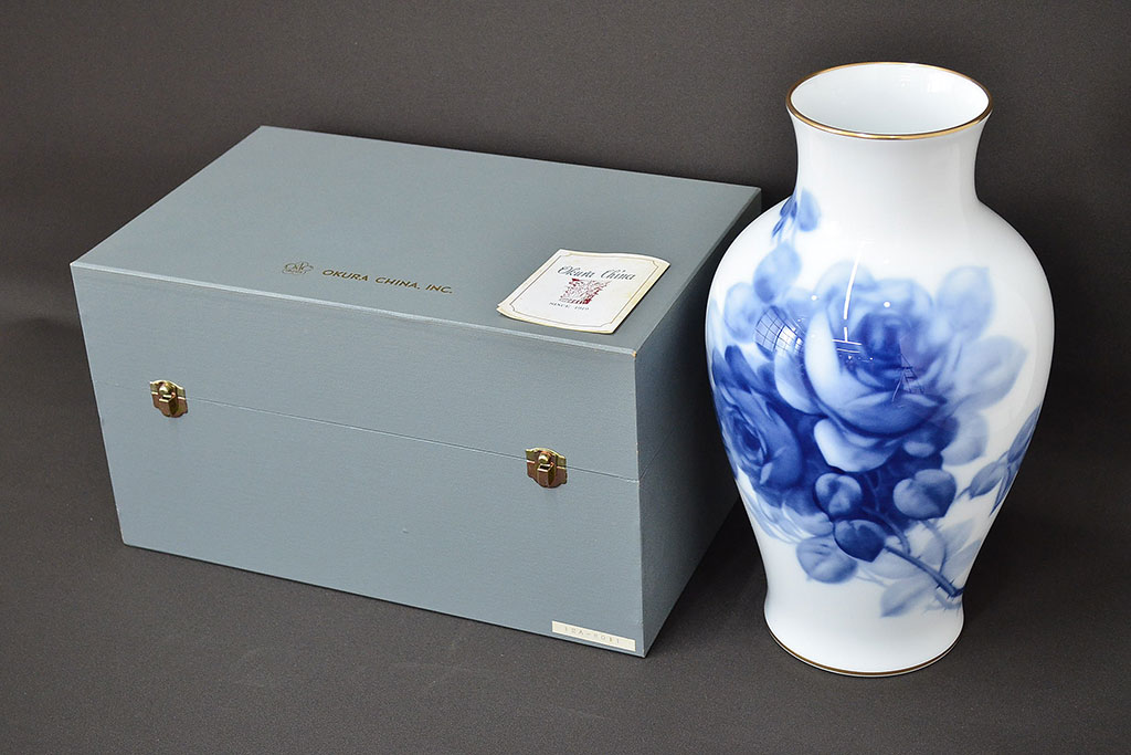 大倉陶園 ブルーローズ 花瓶 共箱 定価43,200円(花器、フラワーベース