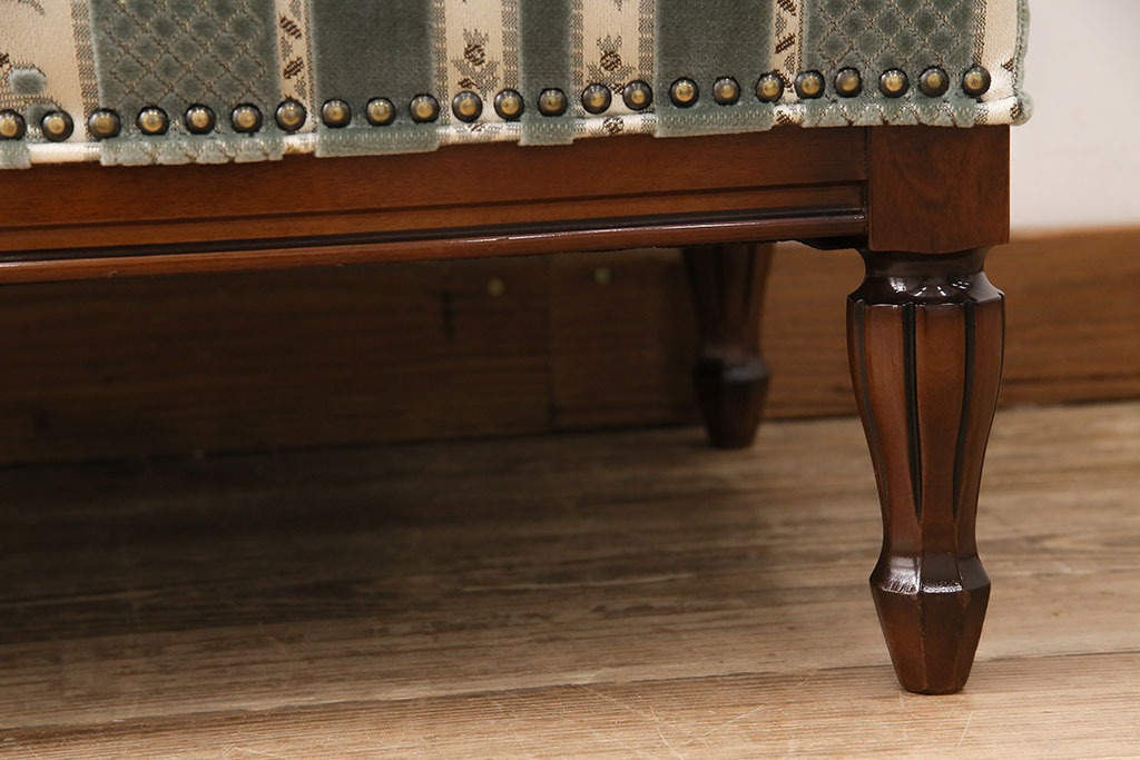 中古　美品　maruni(マルニ木工)　BRITANNIA British classic style　気品漂う佇まいが魅力的なブリタニアシリーズのオットマン(定価約16万円)(フットスツール、チェア)(R-048218)