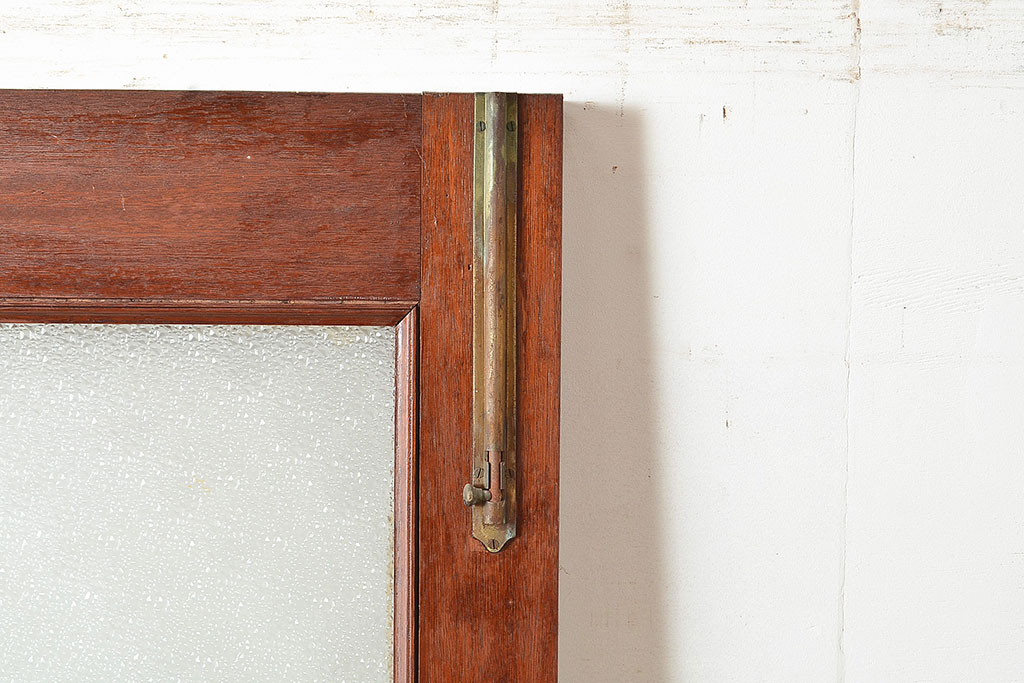 和製アンティーク　きらきらと輝くダイヤガラスがノスタルジックな雰囲気を高めるガラス扉(木製ドア、建具)(R-048360)