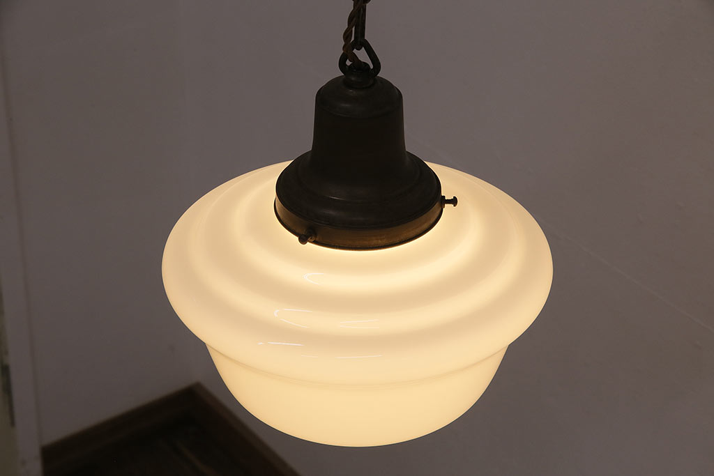 アンティーク照明　ブラケットの風合いがおしゃれなペンダントライト(天井照明、吊り下げ照明)(R-048796)