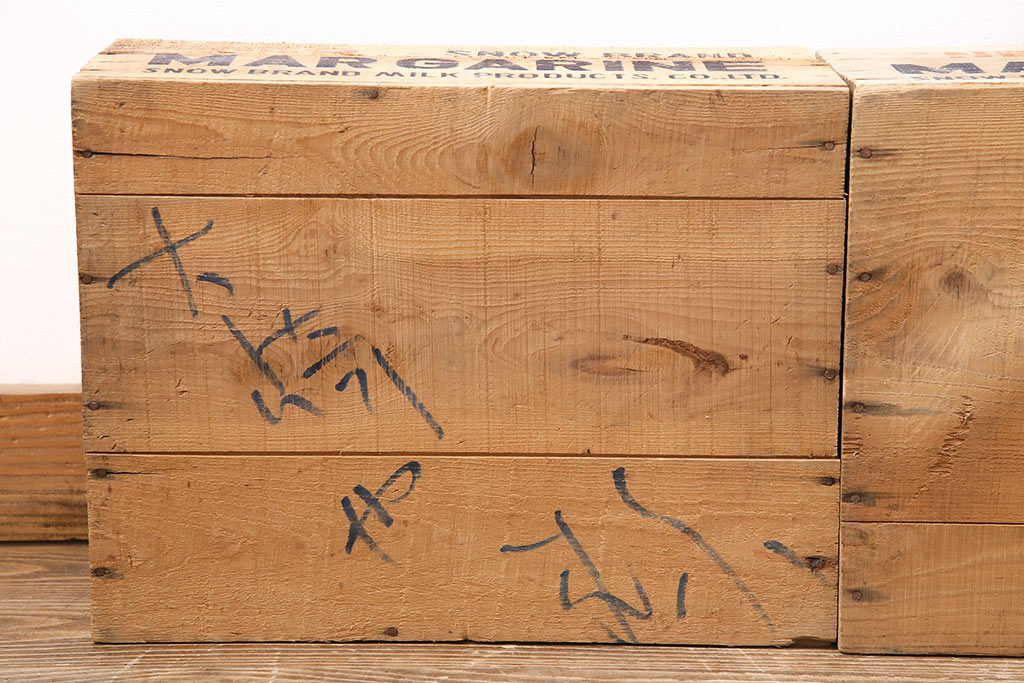 昭和レトロ　アンティーク雑貨　英語のロゴがおしゃれ!雪印マーガリンの木箱2個セット(収納ボックス、収納箱、看板)(R-048806)