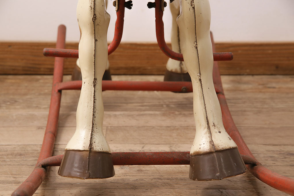 アンティーク雑貨　激レア!!　お部屋のオブジェとしてもおすすめの可愛らしい鉄製ロッキングホース(木馬)(R-048894)
