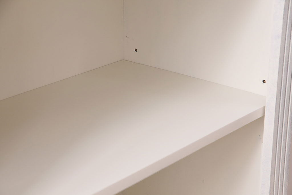 中古　輸入家具　アンティークリペイント　シャビーなペイントがおしゃれなオープンラック(飾り棚、本棚、ブックシェルフ、シェルフ)(R-048899)