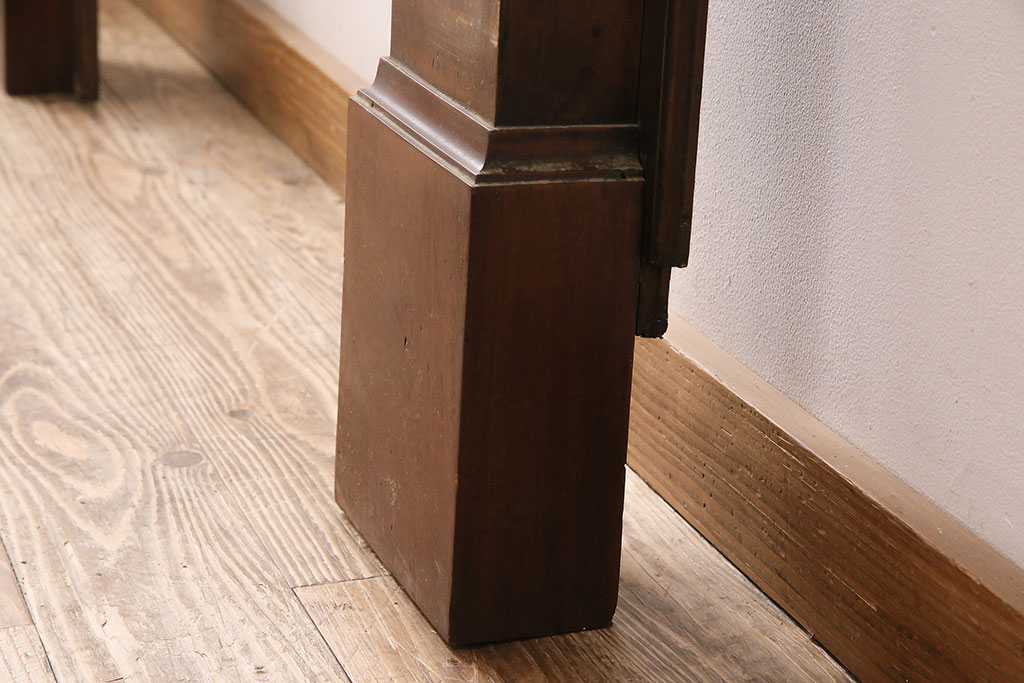 イギリスアンティーク　マホガニー材　鏡付き!褐色の木肌が美しい大振りサイズのマントルピース(装飾、飾り棚、暖炉、ディスプレイ)(R-048913)