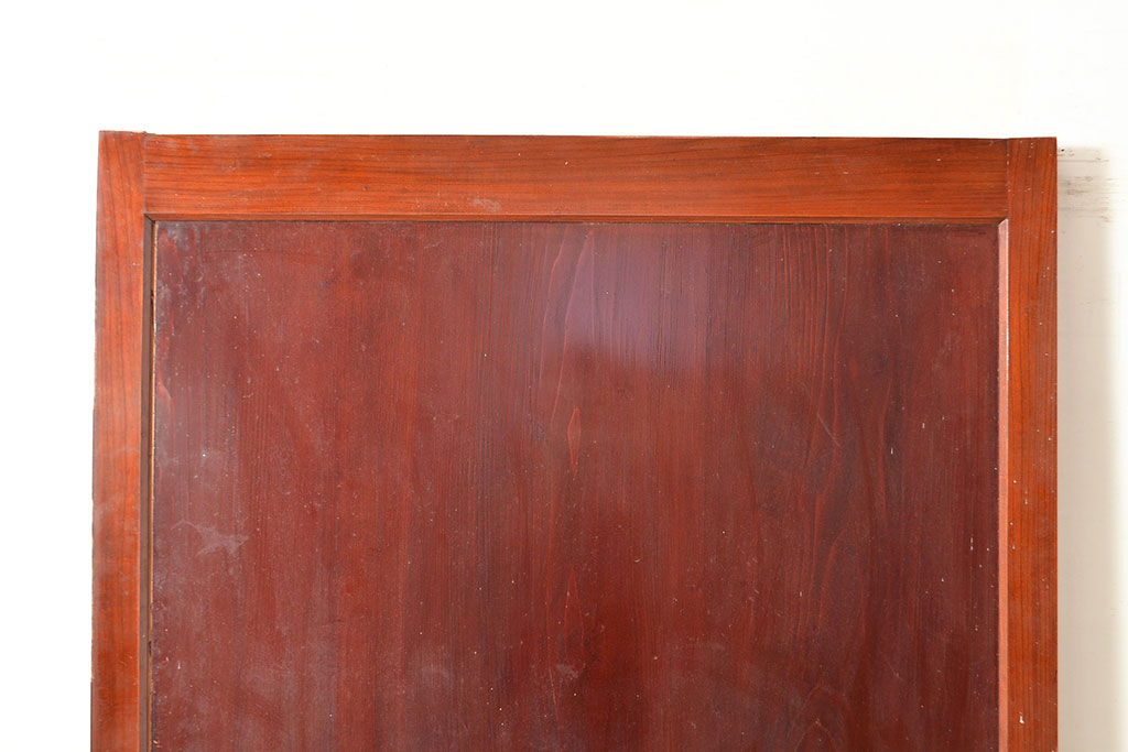 アンティーク建具　枠・ケヤキ材、板・スギ材　漆塗りが上質な雰囲気を高める蔵戸(引き戸、玄関戸)(R-049095)