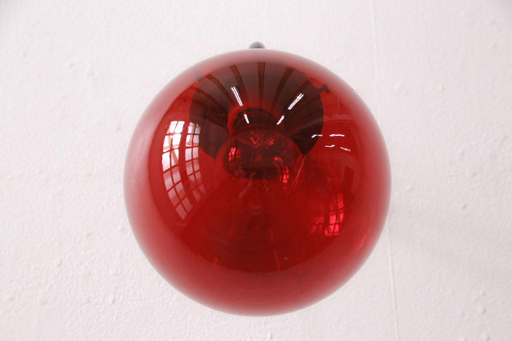 アンティーク照明　インパクトのあるインテリアに!真っ赤なガラスが印象的なウォールランプ(壁掛け照明)(R-049428)