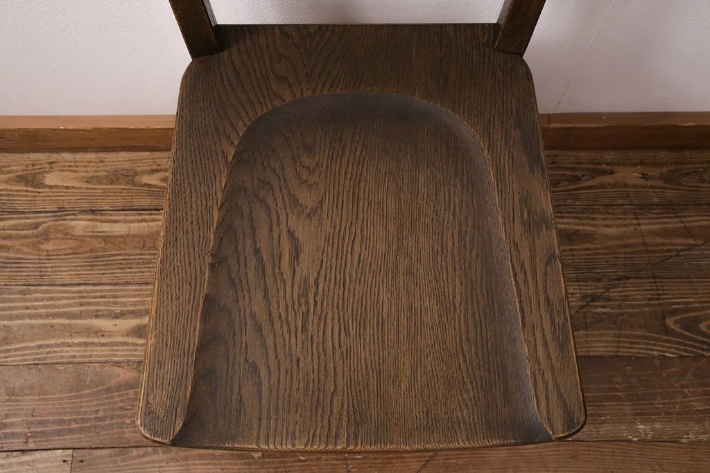 中古　美品　永田良介商店　神戸洋家具　落ち着きのあるシックな佇まいが魅力のラダー型食堂椅子(ダイニングチェア、ラダーバックチェア、ワークチェア、椅子)(R-049515)