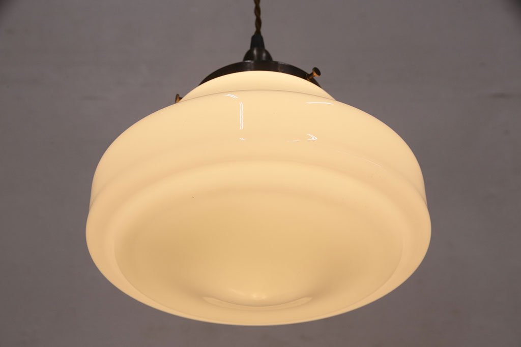 アンティーク照明　ノスタルジックな雰囲気を演出する天井照明(吊り下げ照明、ペンダントライト)(R-049664)