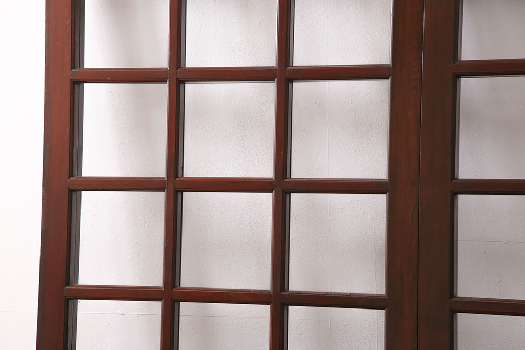 アンティーク建具　和モダンな雰囲気を高めるヒノキ材製格子蔵戸2枚セット(引き戸、玄関戸、格子戸、マス目、升目)(R-049792)