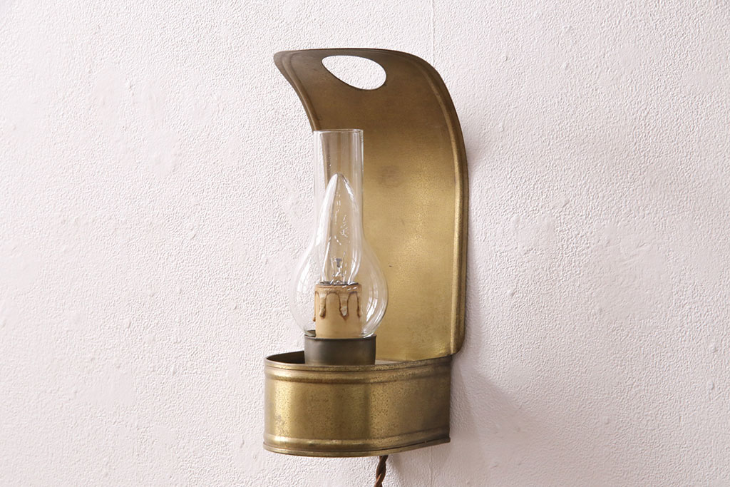 アンティーク照明 イギリスアンティーク 温かみある明かりを灯す真鍮製のウォールライト(壁掛け照明、壁付け照明)(R-049923) ラフジュ工房
