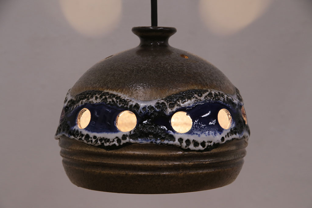 ヴィンテージ照明　デンマーク　ムードある空間を演出する陶器製のペンダントライト(シェード、吊り下げ照明、天井照明、ビンテージ)(R-050104)