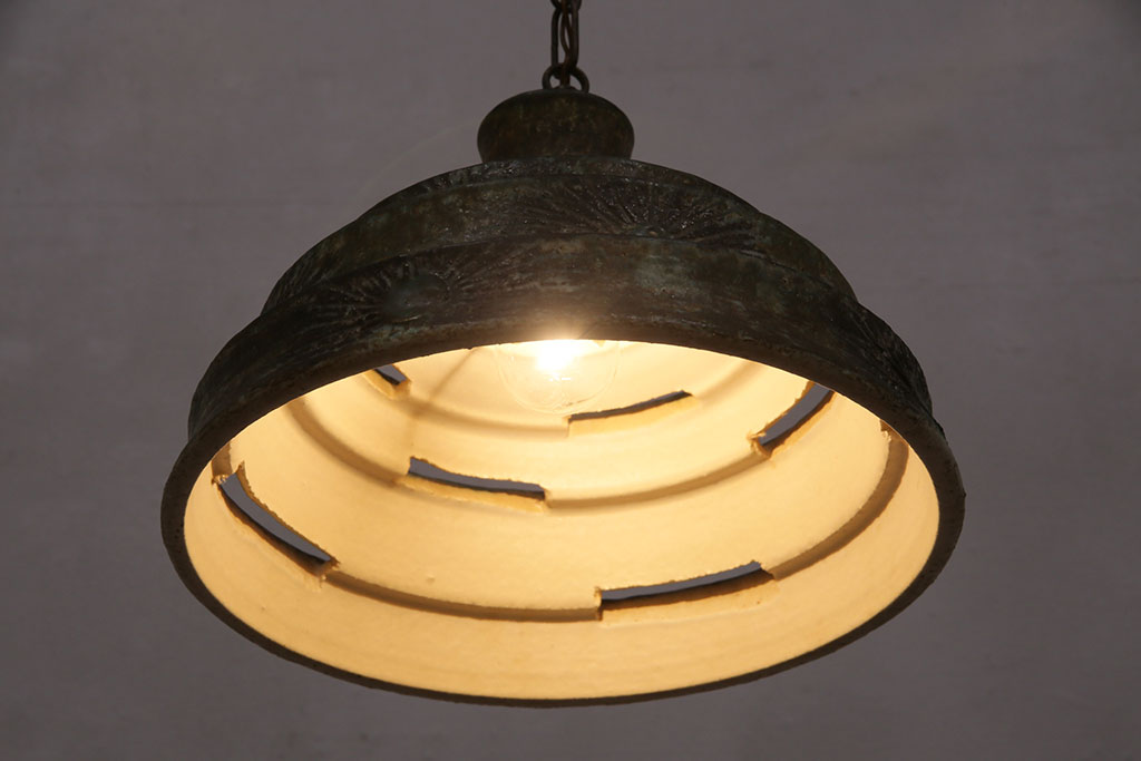 ヴィンテージ照明　デンマーク　空間のアクセントになる陶器製のペンダントライト(シェード、吊り下げ照明、天井照明、ビンテージ)(R-050309)