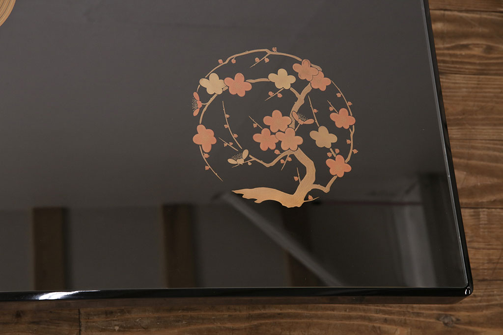 中古　美品　輪島塗り　草花の絵が上品に施された座卓(ローテーブル)(R-050378)