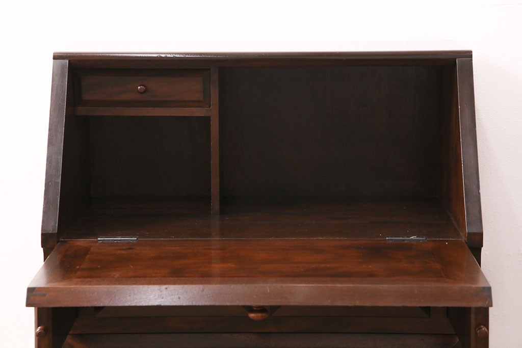 中古　松本民芸家具　洗練された佇まいが上品な印象を醸し出すライティングビューロー(ワークデスク、机、在宅ワーク、在宅用引き出し)(R-050520)