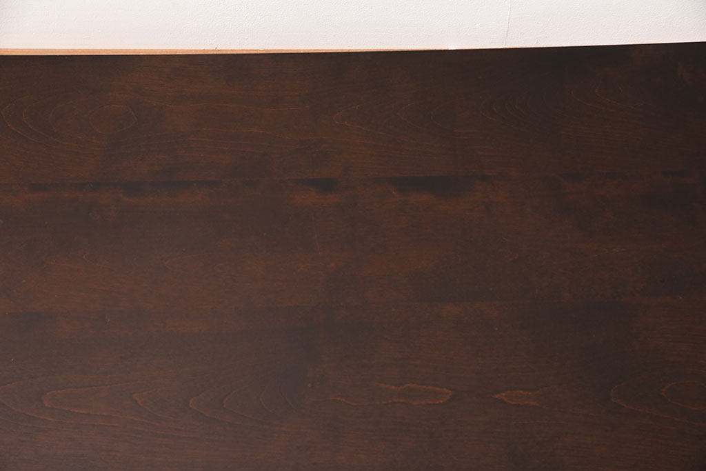 中古　北海道民芸家具　シックなデザインで落ち着きのある空間を演出する座卓(折りたたみ、ローテーブル)(定価約13万円)(R-050840)