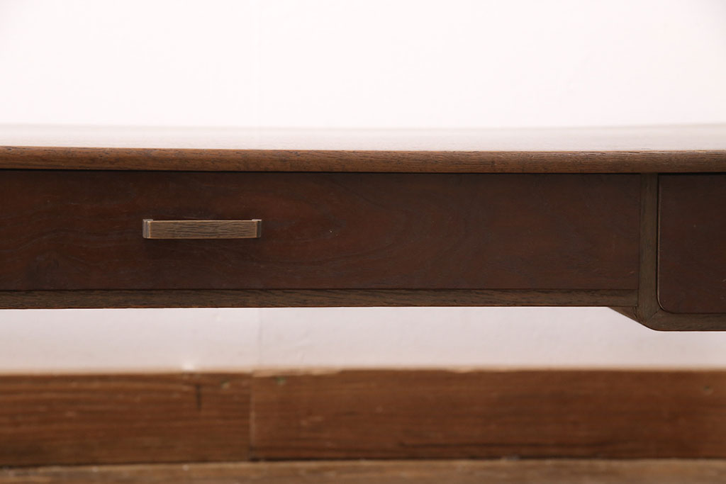 和製アンティーク　総桑材　漆塗り　希少!角を丸くした丁寧な造りと大振りなサイズが魅力の文机(座机、ローテーブル、センターテーブル)(R-051542)