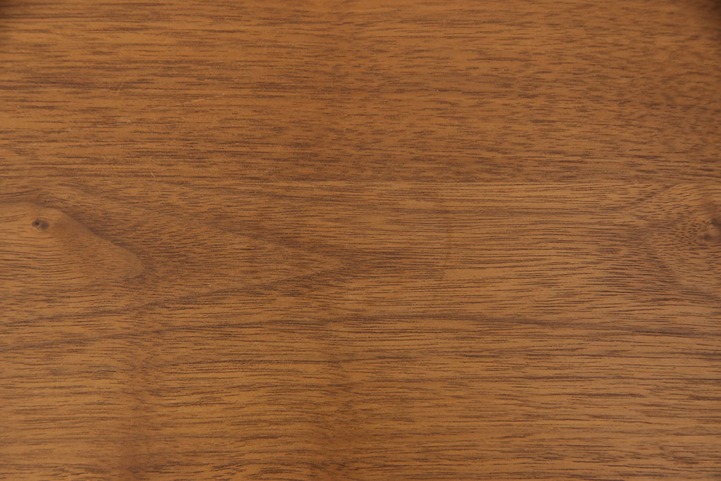 中古　美品　リアルスタイル(REALStyle)　ウォールナット材　キノーシャ(KENOSHA)　シンプルなリビングテーブル(ローテーブル、センターテーブル、座卓)(定価約19万円)(R-051821)