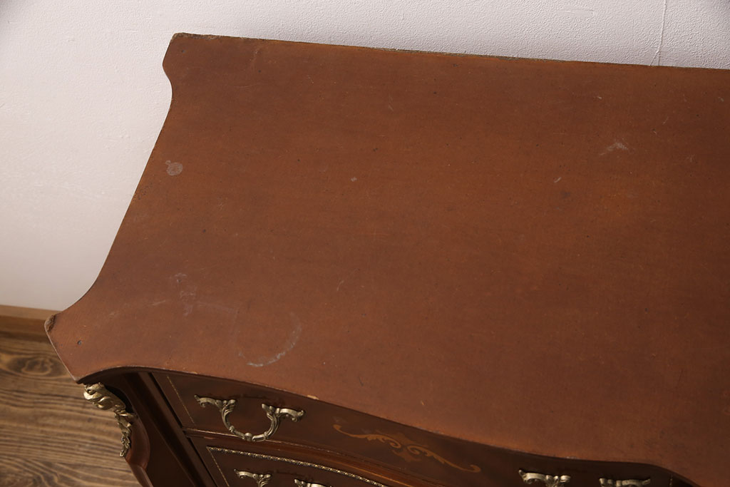 中古　美品　イタリア高級輸入家具　象嵌と真鍮金具で凝ったつくりが美しいサイドボード(引き出し、チェスト)(定価約60万円)(R-052287)
