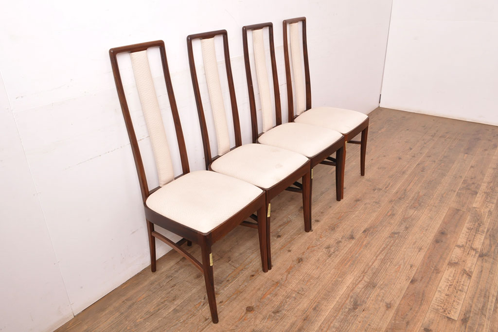 中古　デンマーク高級輸入家具　ローズウッド　高めの背もたれが印象的なチェア4脚セット(椅子、ダイニングチェア、北欧)(定価　4脚約60万円、北欧)(R-052363)