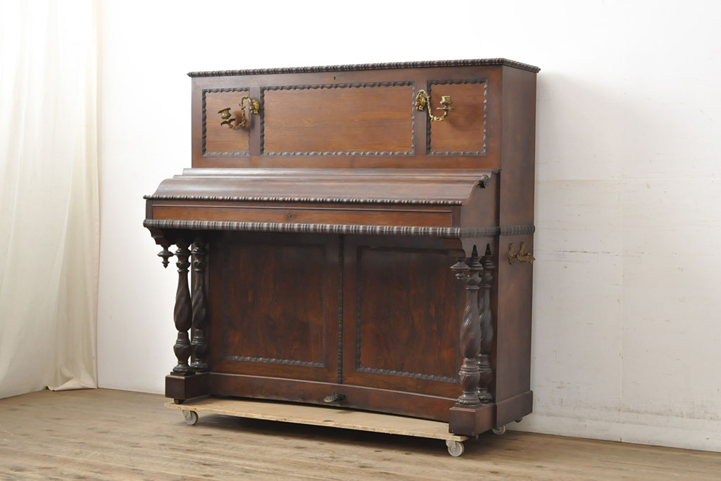 ベルギーアンティーク ジャンク品 ブリュッセル 激レア!  キャンドルスタンドが付いた希少なピアノ(オルガン、ディスプレイ)(R-052436) ラフジュ工房