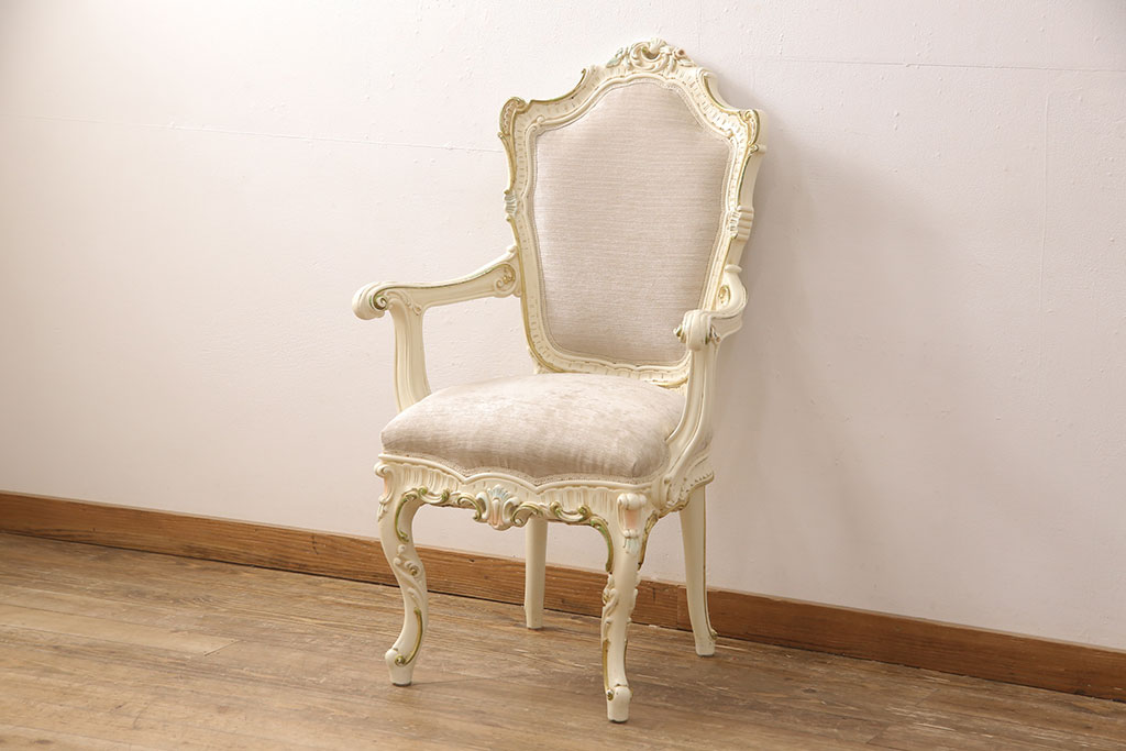 中古　美品　イタリア高級家具　SILIK(シリック)　DAFNEシリーズ　ロココ調　 細部まで凝った造りが美しいアームチェア(定価約30万円)(ダイニングチェア、椅子)(R-052452)