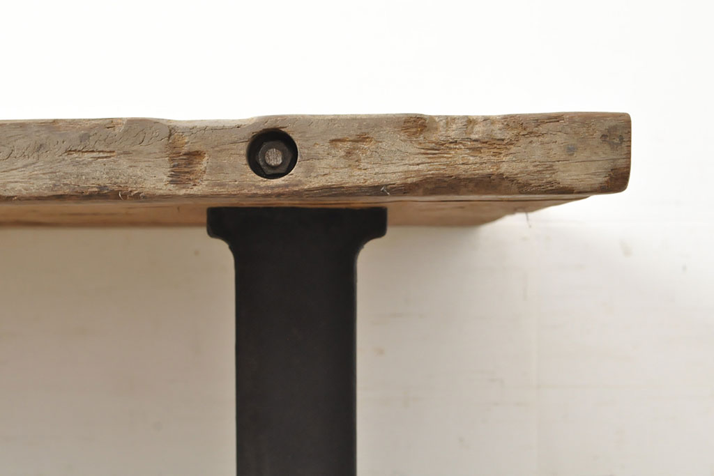 フランスアンティーク　インダストリアル　鋳物脚が無骨で格好いい作業台(ダイニングテーブル、コンソールテーブル)(R-052831)