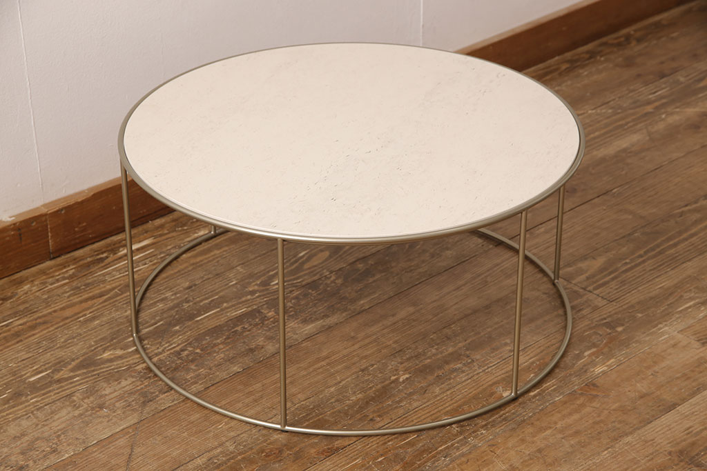 中古　超美品　arflex(アルフレックス)　CLIPS(クリップス)　デクトン天板　モダンな空間を演出するコーヒーテーブル(定価約26万円)(ローテーブル、センターテーブル)(R-052872)