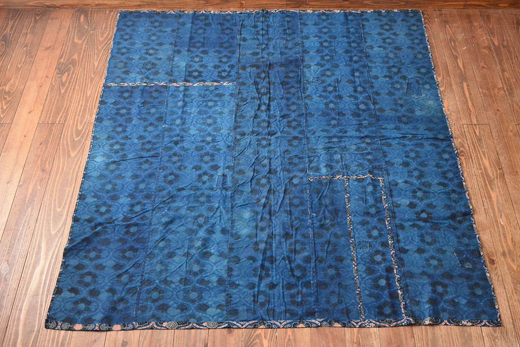 明治期　赤入り藍型染木綿古布(布団皮、藍染)(R-052912)