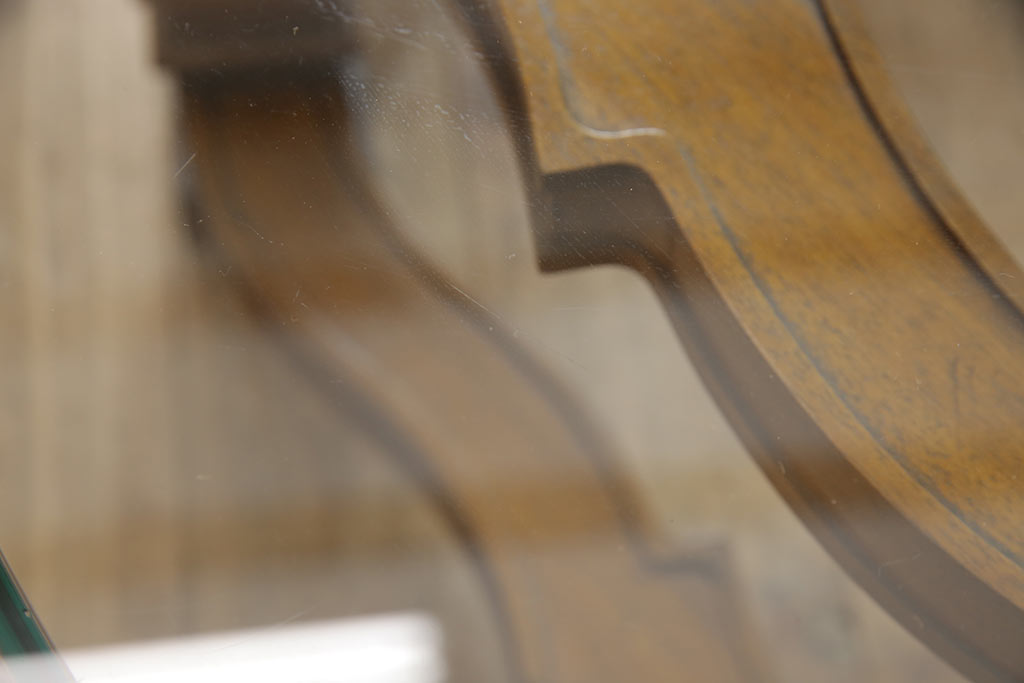 中古　美品　DREXEL HERITAGE(ドレクセルヘリテイジ)　FRANCESCA(フランチェスカ)シリーズ　エレガントな雰囲気を醸し出すシルエットが美しいカクテルテーブル(センターテーブル、ローテーブル、リビングテーブル、ガラステーブル)(定価約48万円)(R-053421)