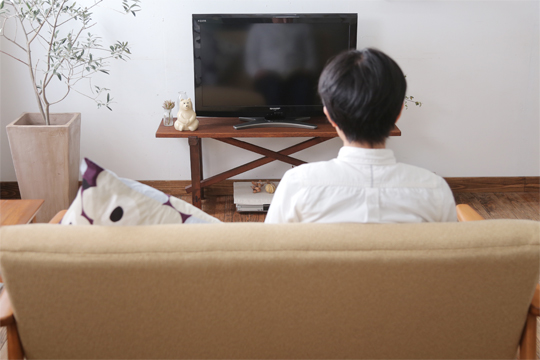 ローボード テレビの見やすい高さ