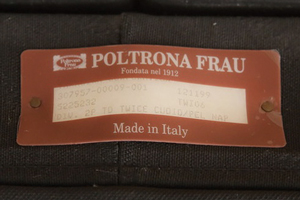 Poltrona Frau　家具　買取