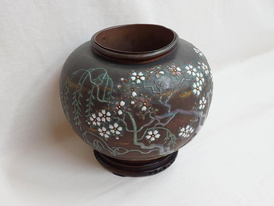 昭和七年(1932年)　帝都復興完成記念　安藤七宝店　鎚起七宝花瓶　都の春(花入、花器、桜、台座付き、共箱付き)(R-073830)