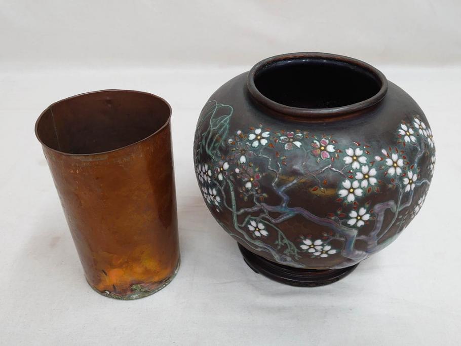 昭和七年(1932年)　帝都復興完成記念　安藤七宝店　鎚起七宝花瓶　都の春(花入、花器、桜、台座付き、共箱付き)(R-073830)