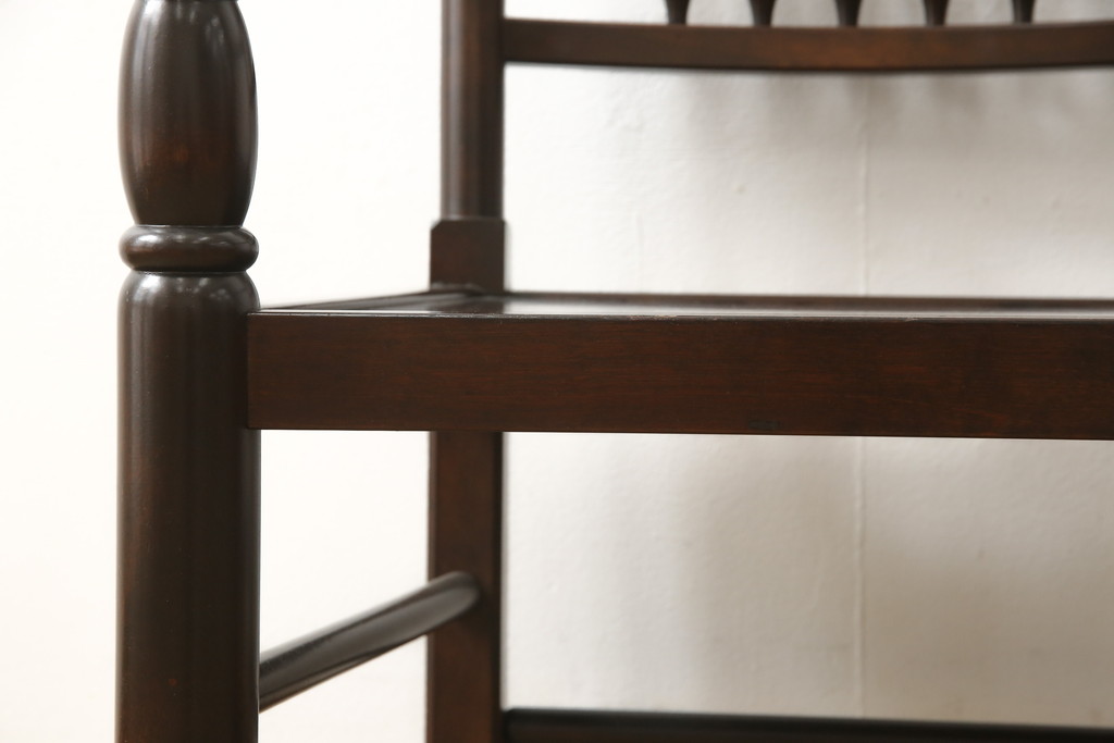 中古　超美品　松本民芸家具　#21型　特注品　背もたれの挽き物加工が美しいスピンドルアームチェア(椅子、イス、ダイニングチェア、板座チェア)(R-059931)