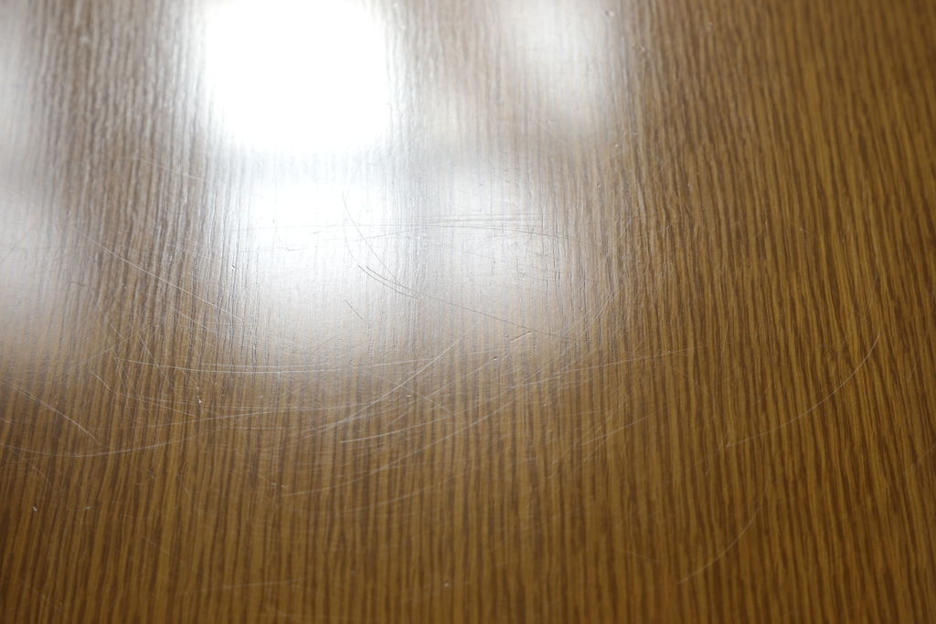 中古　美品　飛騨産業　キツツキマーク　穂高シリーズ　気品あるクラシカルなデザインが魅力的なセンターテーブル(ローテーブル、リビングテーブル)(R-058833)