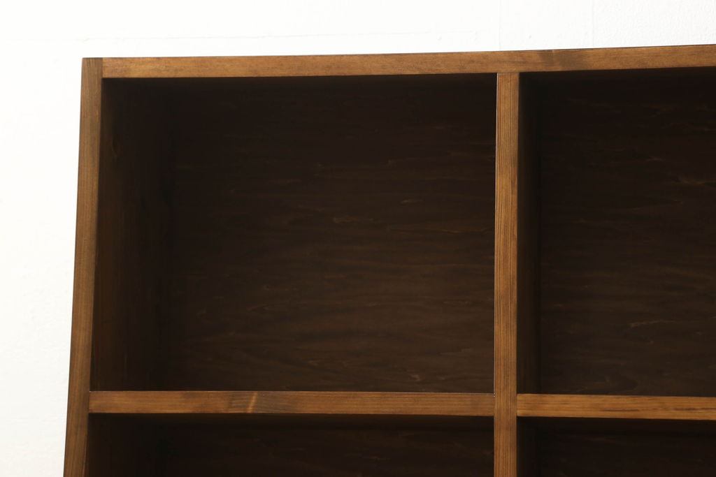 【オーダー注文・受注生産商品】ラフジュ工房オリジナル　シンプルで使いやすい!台形斜め本棚(ブックシェルフ、ロッカー、飾り棚、収納棚、図書館本棚)