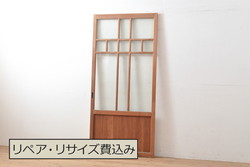 和製アンティーク　杉材　亀甲金網付き　明治大正期につくられた品のある格子蔵戸(引き戸、玄関戸、建具)(R-050868)