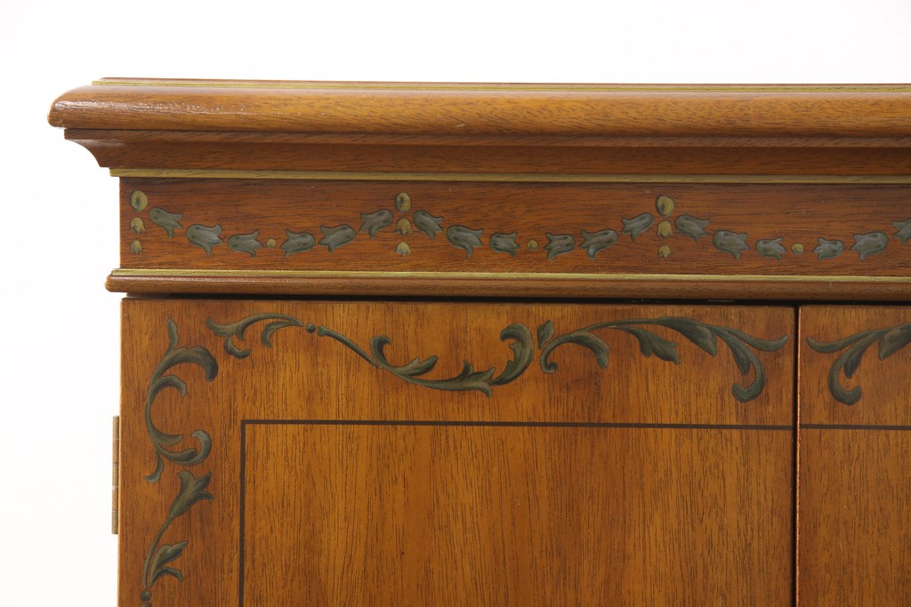 中古　美品　DREXEL HERITAGE(ドレクセルヘリテイジ)　希少!可愛らしいデザインが魅力的なジュエリーケース(サイドチェスト、サイドキャビネット、引き出し)(R-054850)