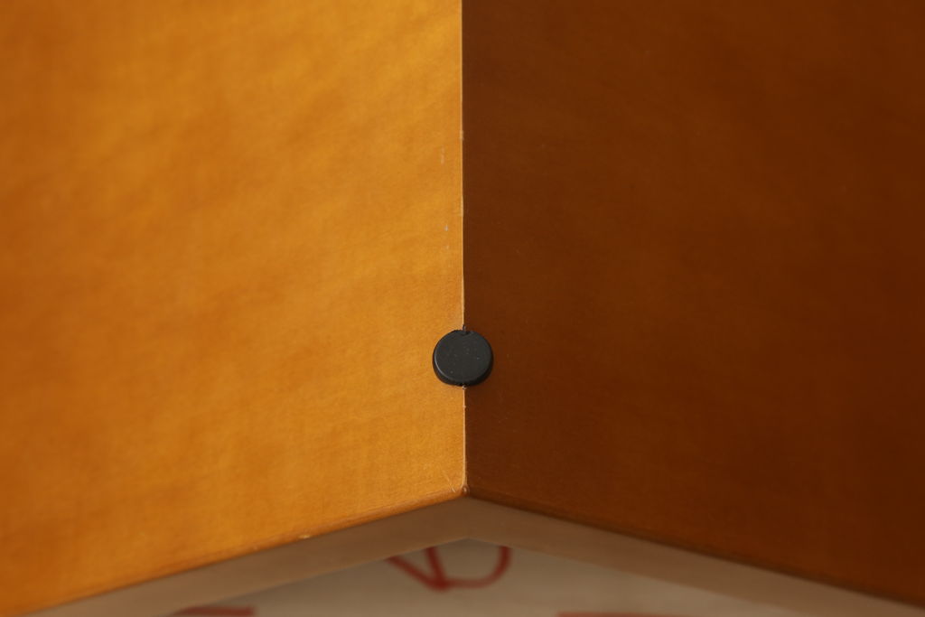 中古　美品　arflex(アルフレックス)　MONTAGNA(モンターニャ)　W字型の脚のデザインがお洒落なセンターテーブル(定価約20万円)(ガラステーブル、ローテーブル)(R-060269)