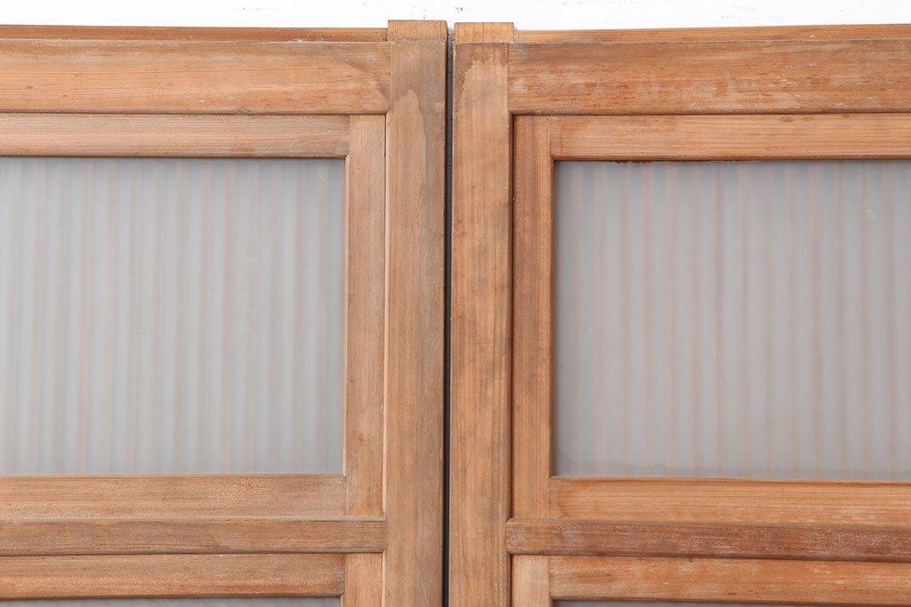 アンティーク建具　裏ガラス入り　和空間を盛り上げる上手物の格子戸2枚セット(ガラス帯戸、建具、引き戸)(R-037072)