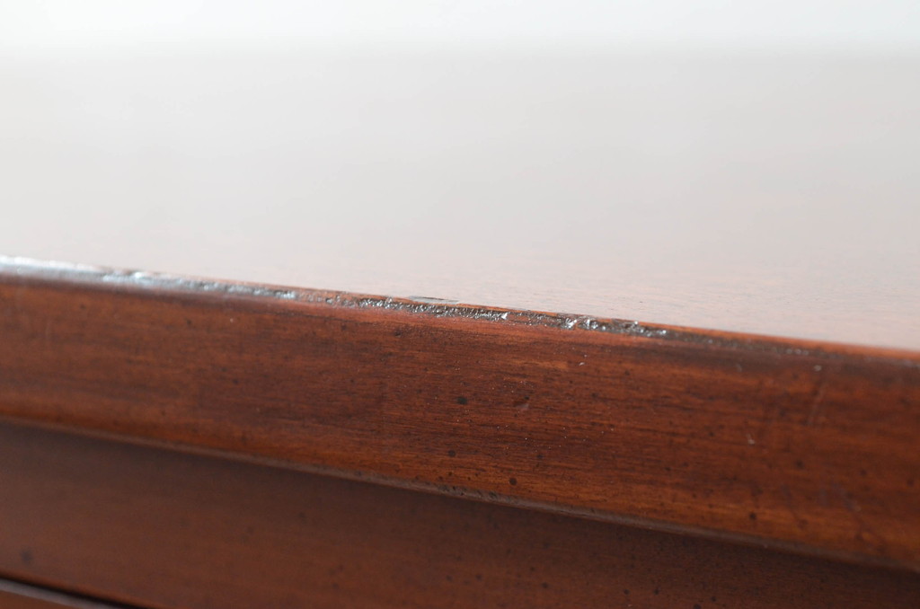 アメリカビンテージ　 White fine furniture　クラシカルな雰囲気が魅力的なチェスト(サイドボード、サイドチェスト、引き出し、ヴィンテージ)(R-061317)