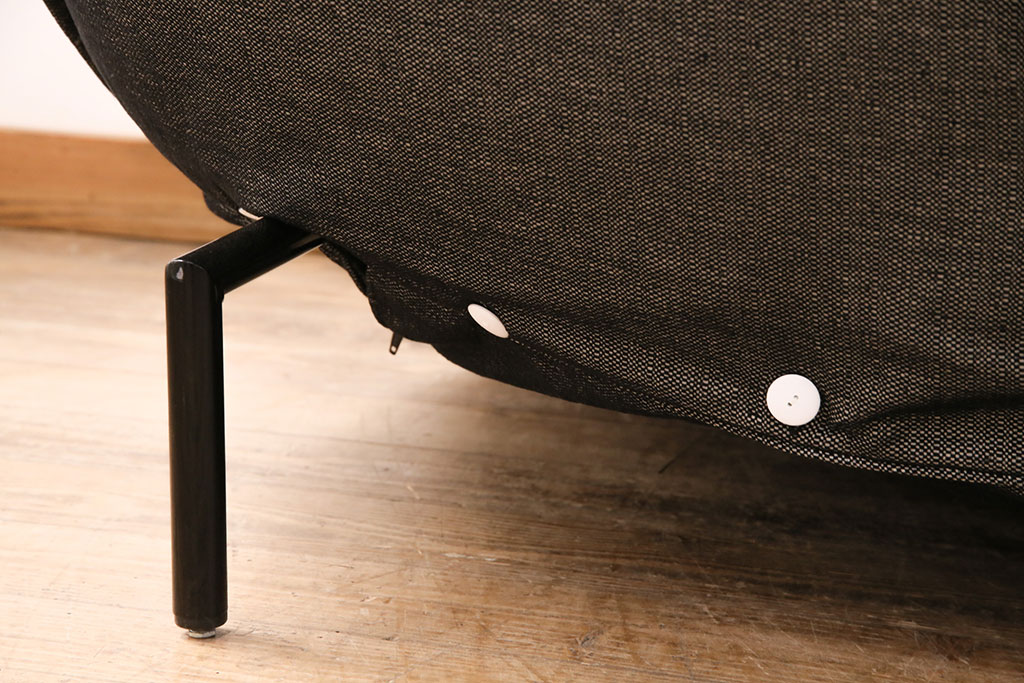 中古　ligne roset(リーン・ロゼ)　ゆったりとした雰囲気づくりにぴったりのCALIN(カラン)ソファ(リーンロゼ、2人掛け)(R-050431)