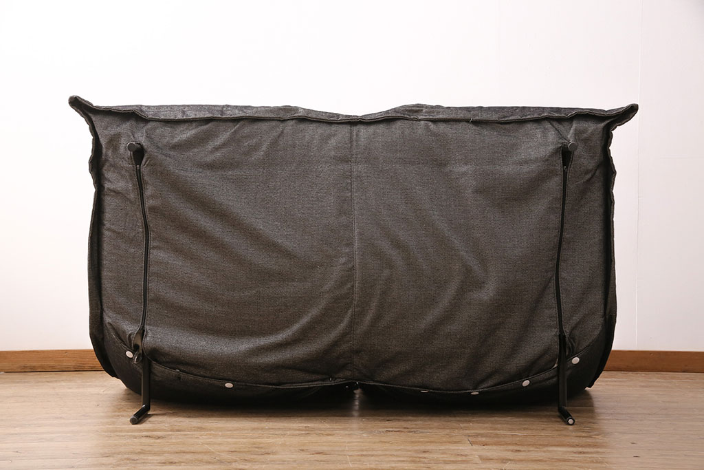 中古　ligne roset(リーン・ロゼ)　ゆったりとした雰囲気づくりにぴったりのCALIN(カラン)ソファ(リーンロゼ、2人掛け)(R-050431)