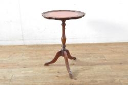 イギリスビンテージ　レザートップが目を惹くワインテーブル(サイドテーブル、コーヒーテーブル、カフェテーブル、丸テーブル、ラウンドテーブル、花台、英国、ヴィンテージ)(R-065843)