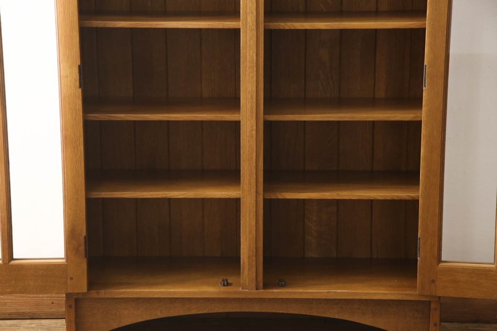 アメリカヴィンテージ　Stickley(スティックレー、スティックレイ)　ナチュラルテイストの空間づくりにおすすめのキャビネット(ブックケース、本箱、収納棚、戸棚、ビンテージ)(R-065391)