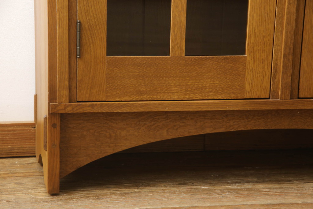 アメリカヴィンテージ　Stickley(スティックレー、スティックレイ)　ナチュラルテイストの空間づくりにおすすめのキャビネット(ブックケース、本箱、収納棚、戸棚、ビンテージ)(R-065391)