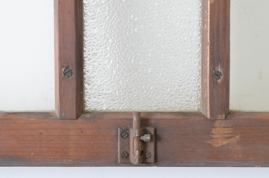 アンティーク建具　ペイント仕上げ限定　古い洋館で使われていた両開き窓と回転窓のセット(突き出し窓、ガラス扉、明かり取り、明り取り)(R-064975)