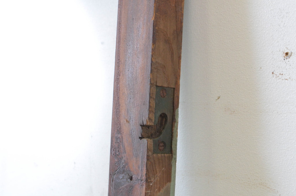 アンティーク建具　ペイント仕上げ限定　古い洋館で使われていた両開き窓と回転窓のセット(突き出し窓、ガラス扉、明かり取り、明り取り)(R-064976)